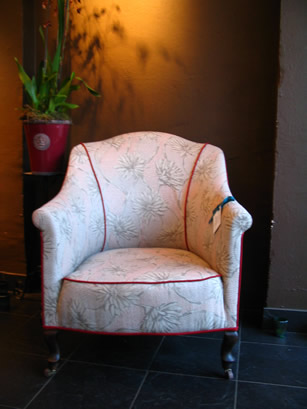 Afternoon Tea Chair : Comfy Collection .:. Isabelle Levy